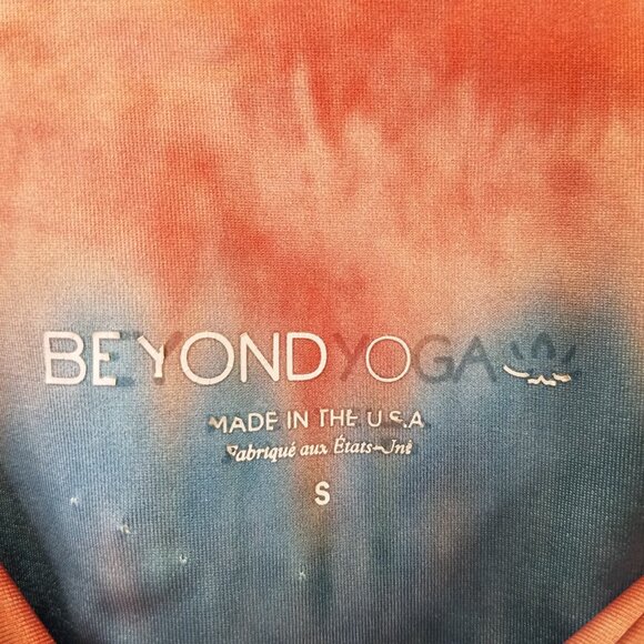 Beyond Yoga 7/8 Leggings Women's S Multi Color Red Blue Stripe Lux High Waisted - Picture 10 of 14